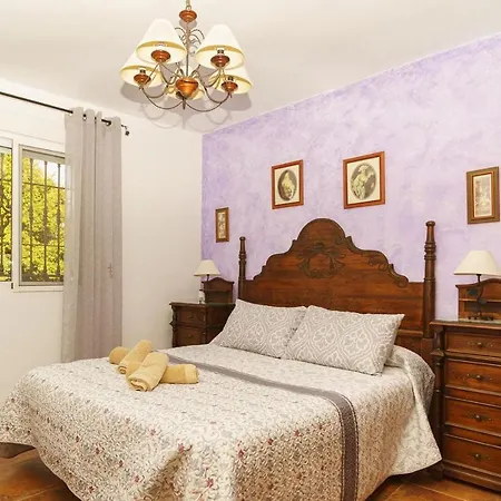Triana Landhuis Nerja