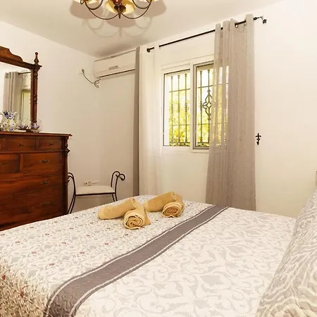 Landhuis Triana *
